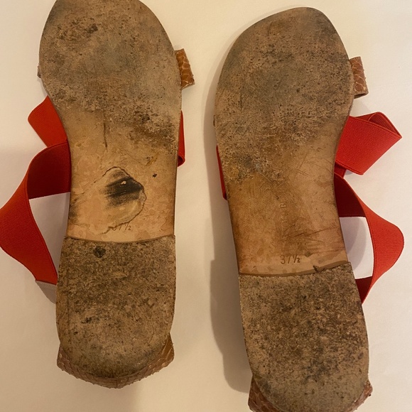 Manolo Blahnik Flat Orange Sandals - Picture 7 of 8